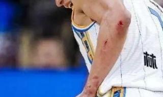 林书豪cba首发还是nba替补 林书豪对阵科比是哪一场比赛